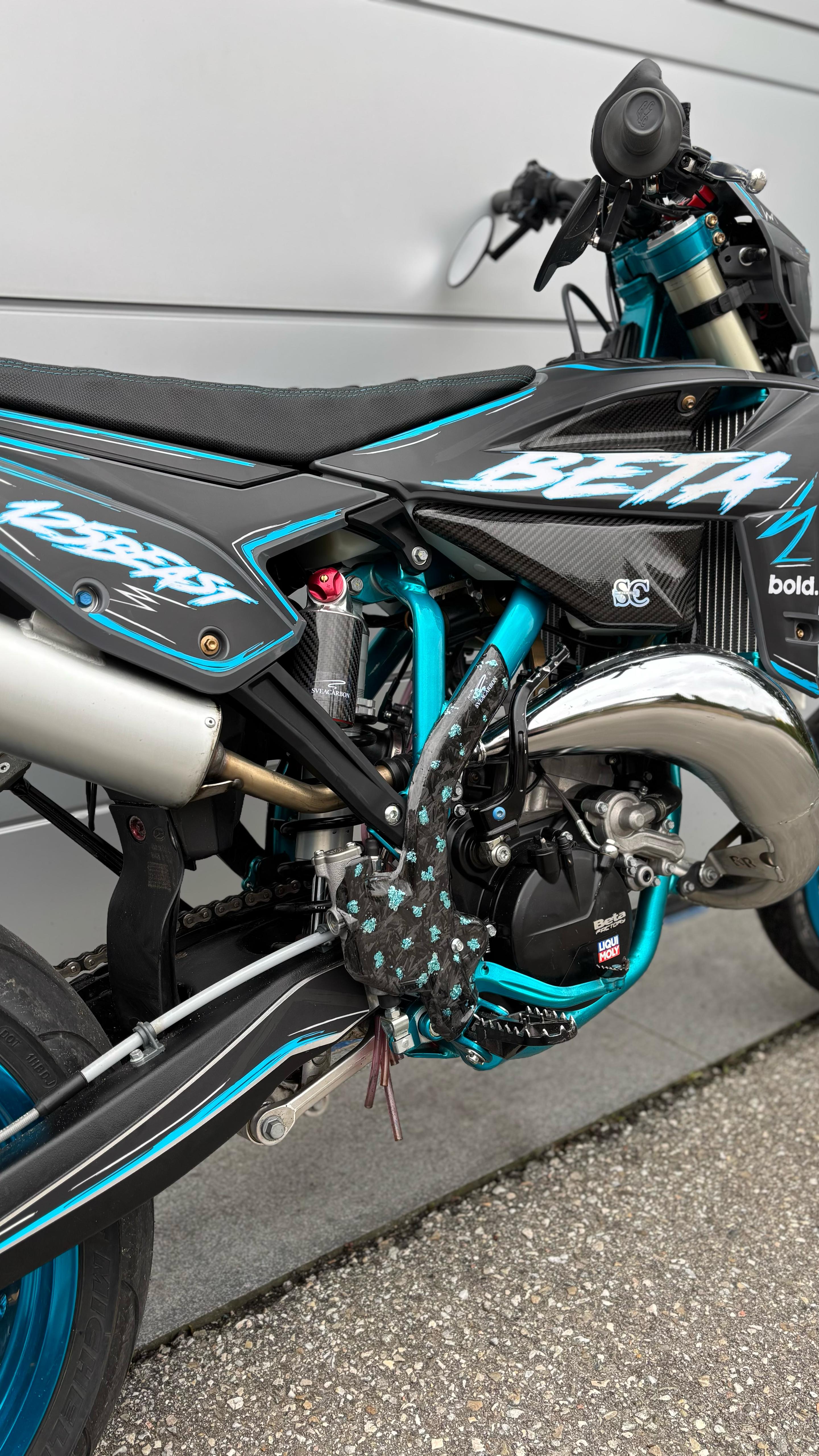 Rear shock cover