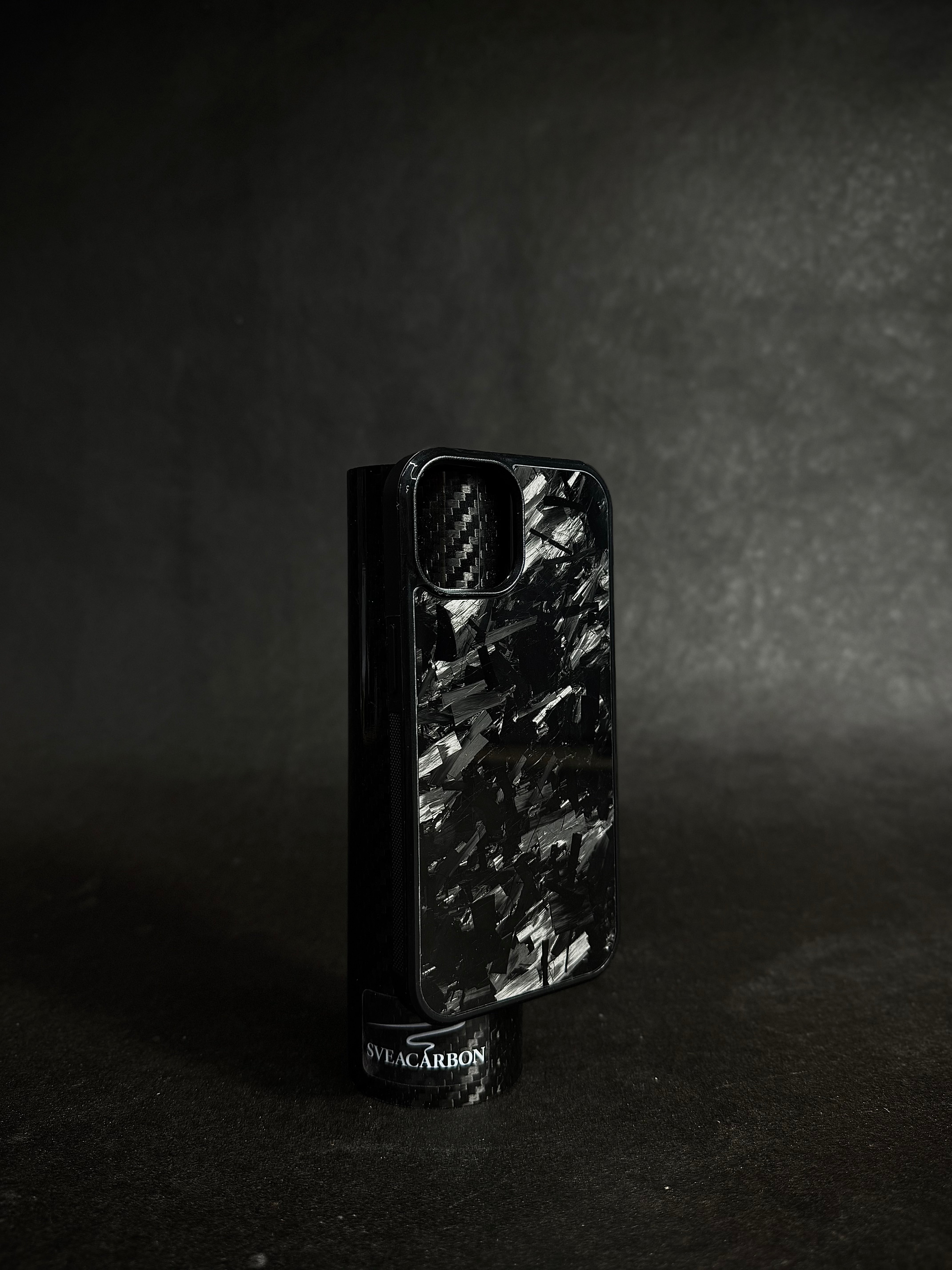 Carbon fiber phone case