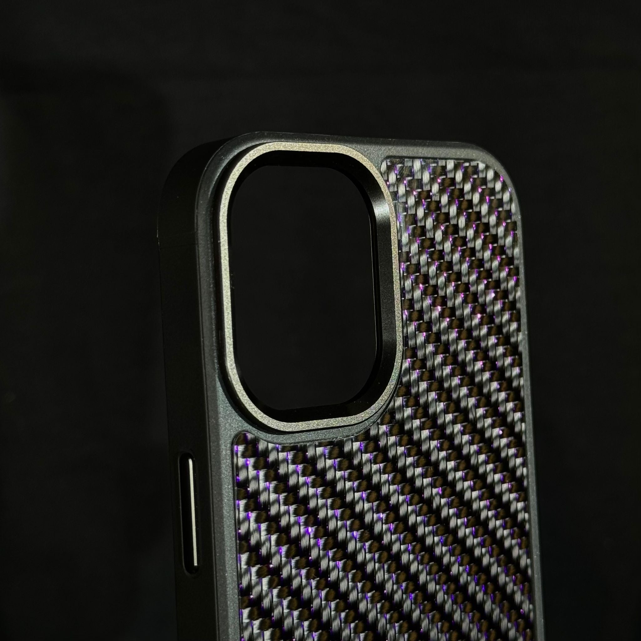Carbon fiber phone case