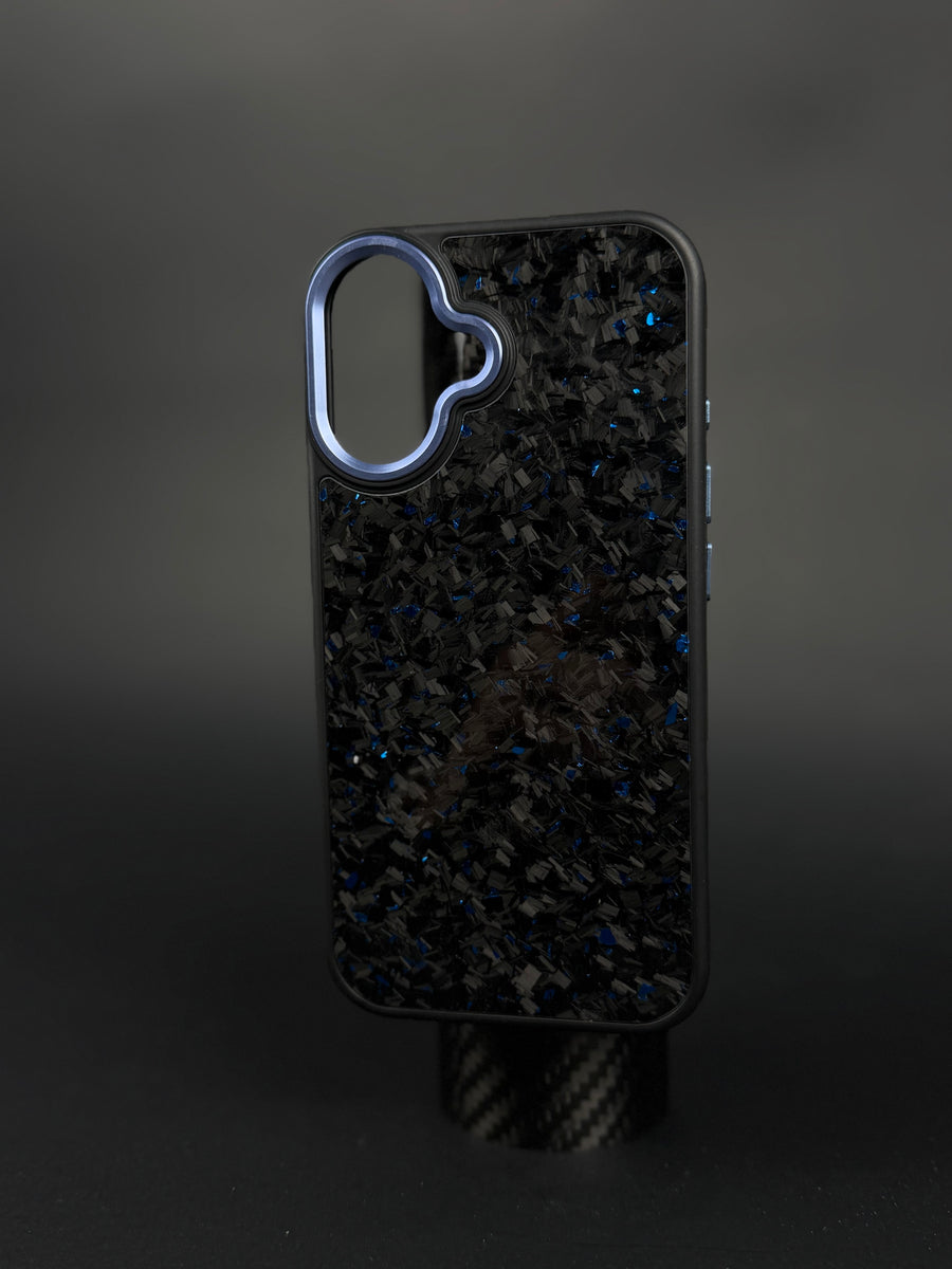 Sveacarbon forged carbon phone case – detail