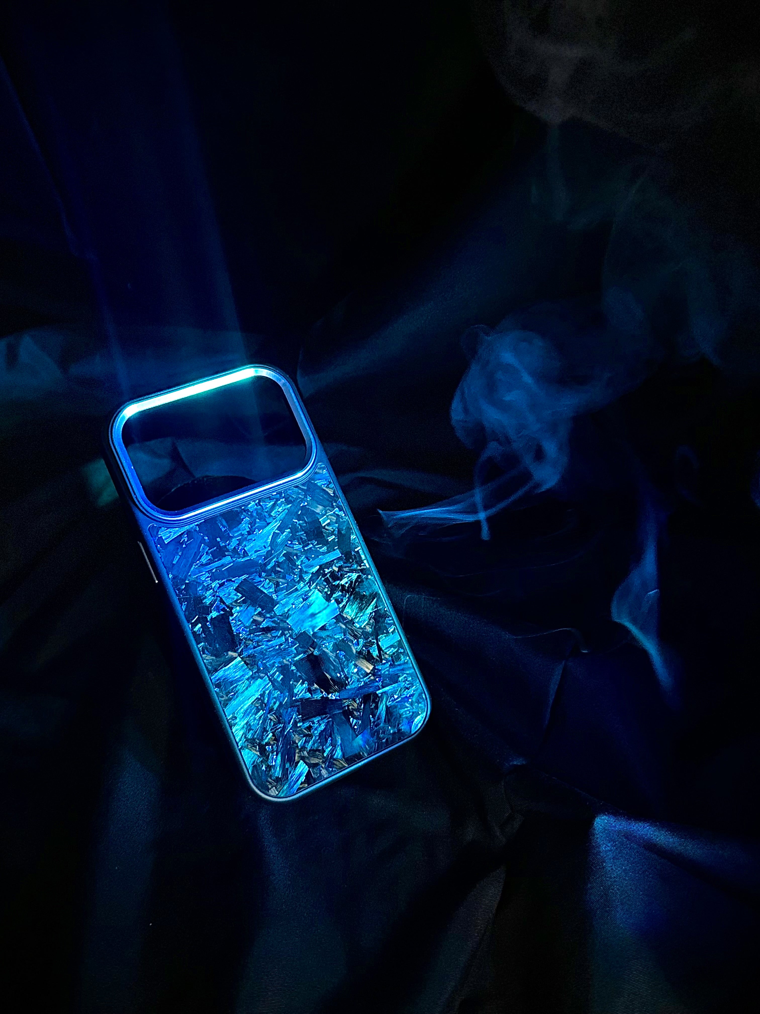 Carbon fiber phone case